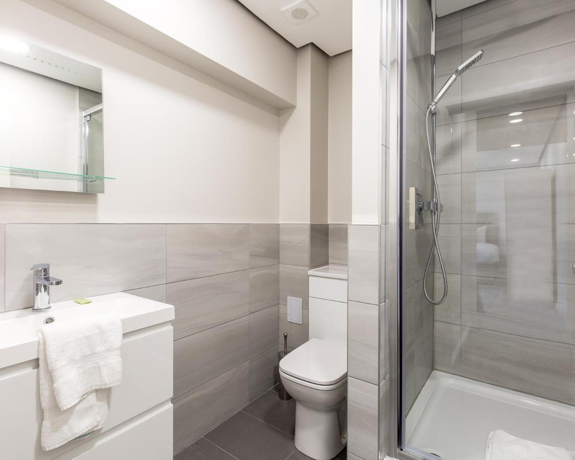 Refurbished Studio Next To The Royal Mile Lägenhet Edinburg Exteriör bild