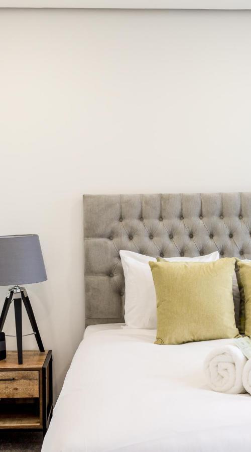 Refurbished Studio Next To The Royal Mile Lägenhet Edinburg Exteriör bild